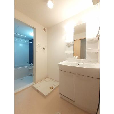 エルカーサⅡ 201【管理NO：1-018615002-02010】 ★家具家電は申し込み後に搬入します 2026年09月上旬入居可能の物件写真6