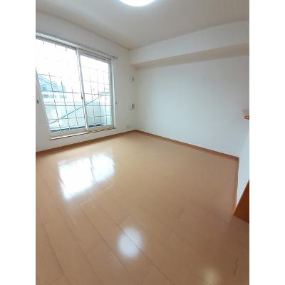 エレガンシアＢ 203【管理NO：1-014568702-02030】 ★家具家電は申し込み後に搬入します★ ★2026年09月中旬入居可能★の物件写真2