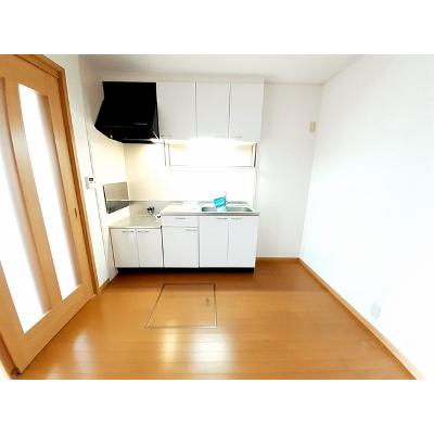 サンクレメントＢ 104【管理NO：1-013521202-01040】 ★家具家電は申し込み後に搬入します★ ★2026年09月上旬入居可能★の物件写真3