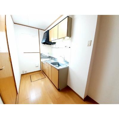 クレストホージュ 102【管理NO：1-007204801-01020】 ★家具家電は申し込み後に搬入します★ ★2026年09月中旬入居可能★の物件写真3