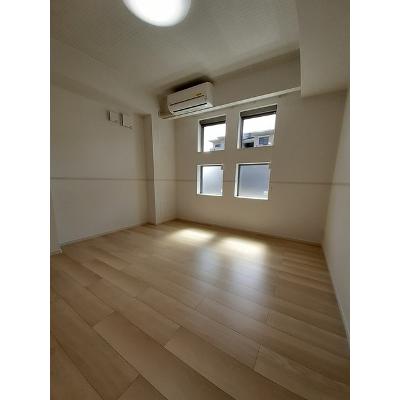 セレーノ　須賀 103【管理NO：1-027299001-01030】 ★家具家電は申し込み後に搬入します★ ★2026年10月中旬入居可能★の物件写真2