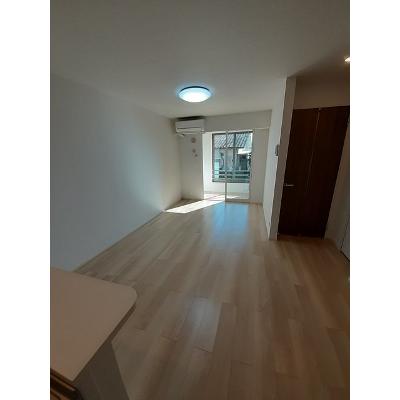 フレッシュリーⅢ 102【管理NO：1-026150401-01020】 ★家具家電は申し込み後に搬入します★ ★2026年09月中旬入居可能★の物件写真2