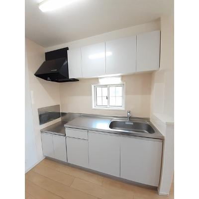 アウローラ 203【管理NO：1-021564501-02030】 ★家具家電は申し込み後に搬入します 2026年09月中旬入居可能の物件写真3