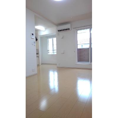 apartment 山口県岩国市装束町５丁目１番２１ 

↓地図はこちらから