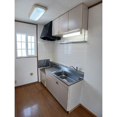 メープルアベニュー　Ｃ 202【管理NO：1-007386103-02020】 ★家具家電は申し込み後に搬入します★の物件写真3