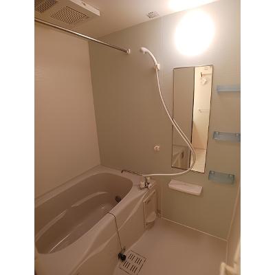 ロビン　Ｂ 103【管理NO：1-018743702-01030】 ★家具家電は申し込み後に搬入します★の物件写真4