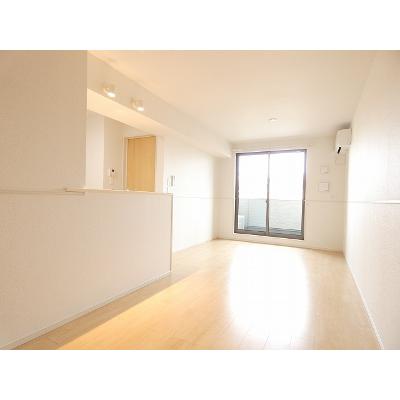 モデナポートⅠ 101【管理NO：1-024342801-01010】 ★家具家電は申し込み後に搬入します 2026年09月中旬入居可能の物件写真2
