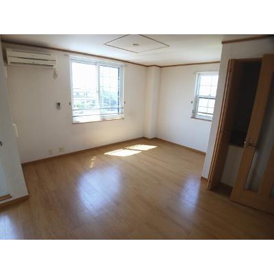 イリーデ上田　Ｂ 201【管理NO：1-011917902-02010】 ★家具家電は申し込み後に搬入します 2026年09月上旬入居可能の物件写真2