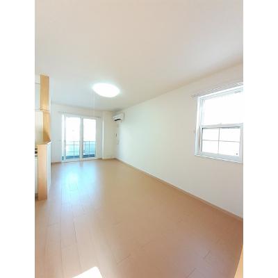 リーフムーン 101【管理NO：1-016270501-01010】 ★家具家電は申し込み後に搬入します★ ★2026年09月中旬入居可能★の物件写真2