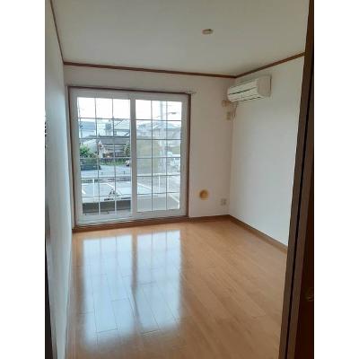 リモージュ 105【管理NO：1-010126701-01040】 ★家具家電は申し込み後に搬入します 2026年09月上旬入居可能の物件写真2
