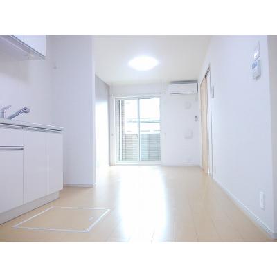 エスポワールヒル・富谷太子堂 102【管理NO：1-019802101-01020】 ★家具家電は申し込み後に搬入します★ ★2026年10月中旬入居可能★の物件写真2