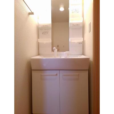 apartment 福島県伊達市保原町字竹内町２－４ 

↓地図はこちらから