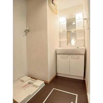 メゾンオーブＣ 205【管理NO：1-016494203-02040】 ★家具家電は申し込み後に搬入します★の物件写真6