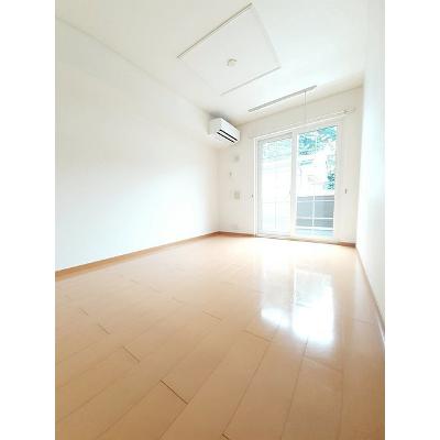 ピースフルハウスＹＭ 102【管理NO：1-014523501-01020】 ★家具家電は申し込み後に搬入します★ ★2026年09月上旬入居可能★の物件写真2