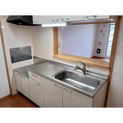 サニーＣ 102【管理NO：1-013988701-01020】 ★家具家電は申し込み後に搬入します 2026年08月上旬入居可能の物件写真3