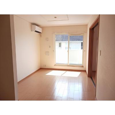 プリマヴェーラ　東館 202【管理NO：1-015318502-02020】 ★家具家電は申し込み後に搬入します★ ★2026年10月下旬入居可能★の物件写真2