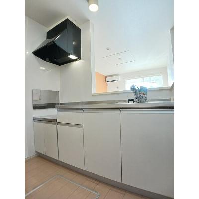 フィオーレ 103【管理NO：1-018447901-01030】 ★家具家電は申し込み後に搬入します 2026年08月中旬入居可能の物件写真3