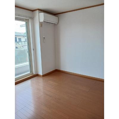 Ｂｒａｎｃｈｅ（ブランシェ） 202【管理NO：1-013176601-02020】 ★家具家電は申し込み後に搬入します★ ★2026年09月中旬入居可能★の物件写真2