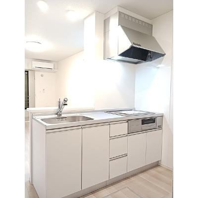 フォレスタ・ブレッツァ 103【管理NO：1-028438401-01030】 ★家具家電は申し込み後に搬入します★の物件写真3