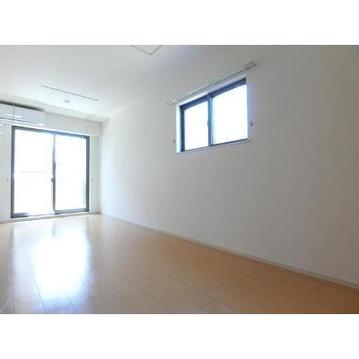 エアリーズ 101【管理NO：1-021070101-01010】 ★家具家電は申し込み後に搬入します 2026年08月下旬入居可能の物件写真2