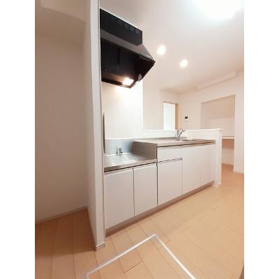 マローソ　Ⅱ 102【管理NO：1-019289902-01020】 ★家具家電は申し込み後に搬入します★ ★2026年10月中旬入居可能★の物件写真3