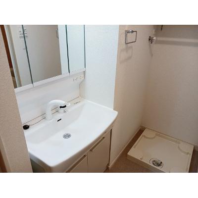 クリザンテム　ピエール 202【管理NO：1-027034201-02020】 ★家具家電は申し込み後に搬入します 2026年09月中旬入居可能の物件写真6