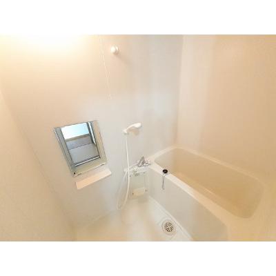 メゾンシャルマン 102【管理NO：1-009616401-01020】 ★家具家電は申し込み後に搬入します★の物件写真4