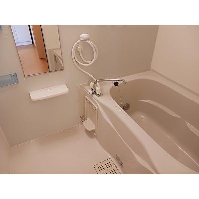 メゾンドリカムⅤ 101【管理NO：1-015482801-01010】 ★家具家電は申し込み後に搬入します★の物件写真4