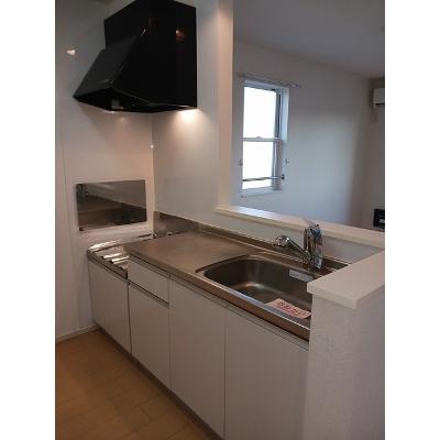 イースト・リッチ 203【管理NO：1-020096601-02030】 ★家具家電は申し込み後に搬入します★の物件写真3