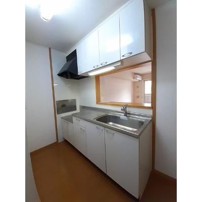 セレーノ 202【管理NO：1-014303201-02020】 ★家具家電は申し込み後に搬入します 2026年09月上旬入居可能の物件写真3