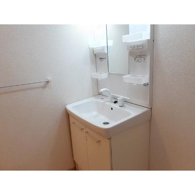 apartment 長野県上田市上田２１１１－４ 

↓地図はこちらから