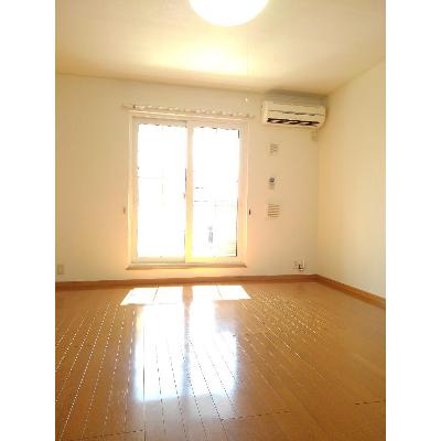 apartment 石川県野々市市菅原町１１番１６号 

↓地図はこちらから