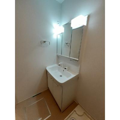 フォンターナ・ロタンテ 203【管理NO：1-027254701-02030】 ★家具家電は申し込み後に搬入します 2026年09月中旬入居可能の物件写真6