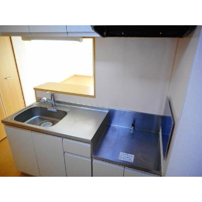 レジェンド　２ 104【管理NO：1-018012902-01040】 ★家具家電は申し込み後に搬入します★ ★2026年09月上旬入居可能★の物件写真3