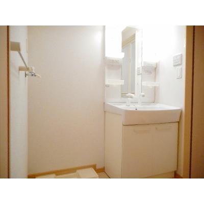 レジェンド　２ 104【管理NO：1-018012902-01040】 ★家具家電は申し込み後に搬入します★ ★2026年09月上旬入居可能★の物件写真6