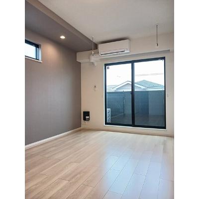 グランツ 301【管理NO：1-027662201-03010】 ★家具家電は申し込み後に搬入します★ ★2026年09月中旬入居可能★の物件写真2