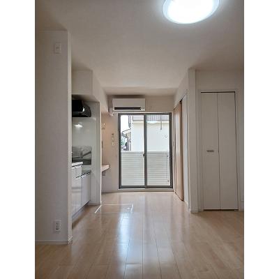 プレシャス１９ 104【管理NO：1-023835101-01040】 ★家具家電は申し込み後に搬入します★の物件写真2