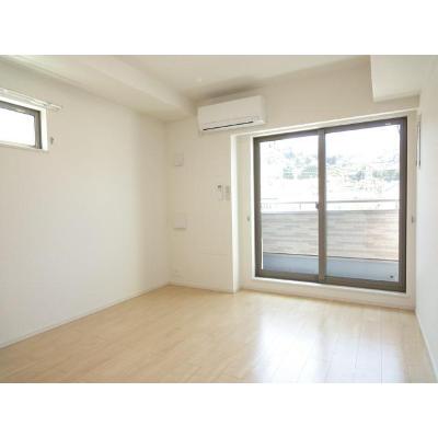 クリエンテⅤ 301【管理NO：1-021864201-03010】 ★家具家電は申し込み後に搬入します 2026年09月上旬入居可能の物件写真2