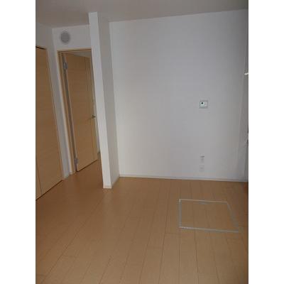 フィールド・ビレッジ 103【管理NO：1-017586401-01030】 ★家具家電は申し込み後に搬入します★ ★2026年08月下旬入居可能★の物件写真2