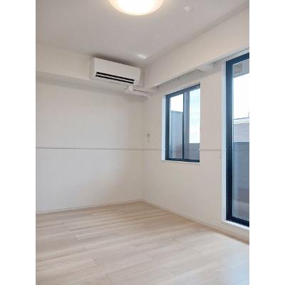 ボナミ　Ａ 302【管理NO：1-026002701-03020】 ★家具家電は申し込み後に搬入します★の物件写真2