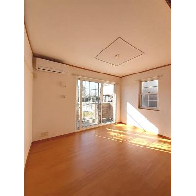 apartment 静岡県焼津市石脇下１３４０－６ 

↓地図はこちらから