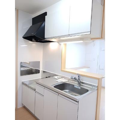 フォルシュ・ミヤ 205【管理NO：1-018004901-02040】 ★家具家電は申し込み後に搬入します★ ★2026年11月中旬入居可能★の物件写真3