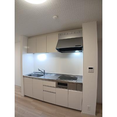 サンシャイン　フラワー 105【管理NO：1-027389401-01040】 ★家具家電は申し込み後に搬入します★ ★2026年09月中旬入居可能★の物件写真3