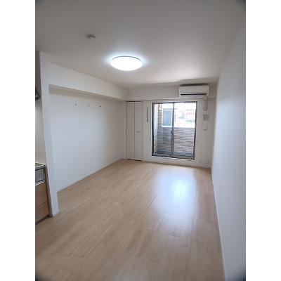 ブルー　スカイ 206【管理NO：1-024361301-02050】 ★家具家電は申し込み後に搬入します★の物件写真2