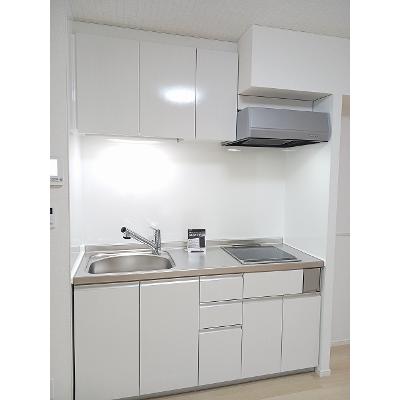 フラワー 103【管理NO：1-028109201-01030】 ★家具家電は申し込み後に搬入します★ ★2026年09月中旬入居可能★の物件写真3