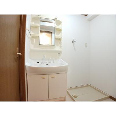 apartment 岐阜県恵那市長島町中野字藪下３５３番地２ 

↓地図はこちらから
