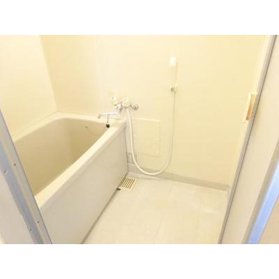 サンヒルＢ 2-A【管理NO：1-004574101-02010】 ★家具家電は申し込み後に搬入します 2026年09月上旬入居可能の物件写真4