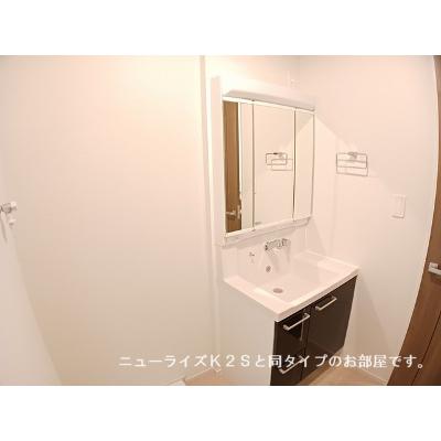 プロムナード東近江Ⅱ 201【管理NO：1-028582002-02010】 ★家具家電は申し込み後に搬入します 2027年01月下旬入居可能の物件写真6