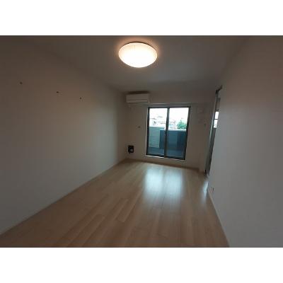 プラスエス英賀清水 202【管理NO：1-027395401-02020】 ★家具家電は申し込み後に搬入します★ ★2026年09月中旬入居可能★の物件写真2