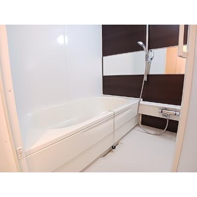 プロムナード弐番館 202【管理NO：1-020719902-02020】 ★家具家電は申し込み後に搬入します★の物件写真4